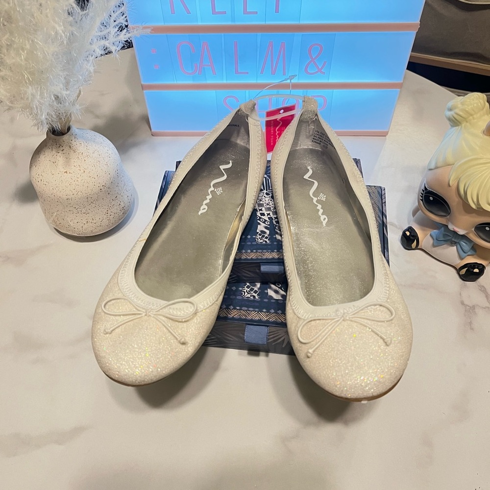 Elegant Ivory Ballet Flats Outfit Teen Girl Size 6 β Classic Soft Dress Ensemble - Picture 12 of 14
